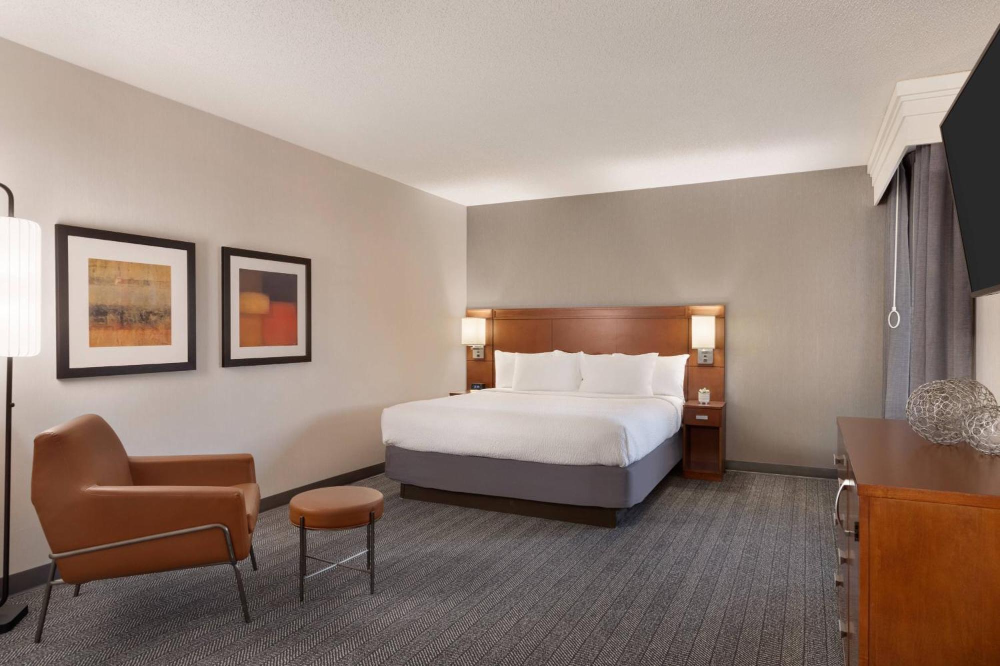 Courtyard Greenville Luaran gambar